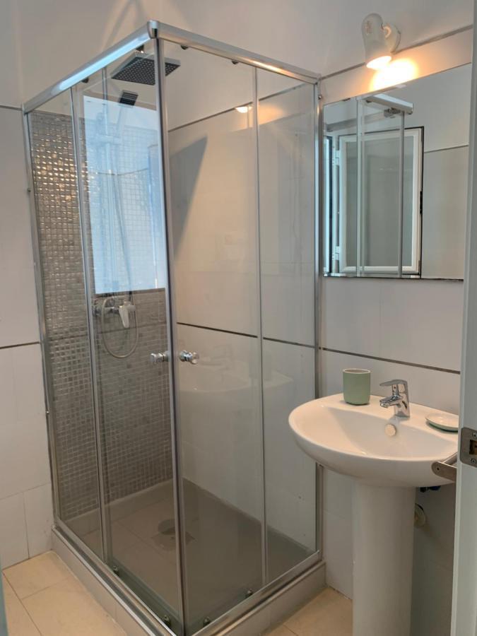 Deluxe Apartment *
